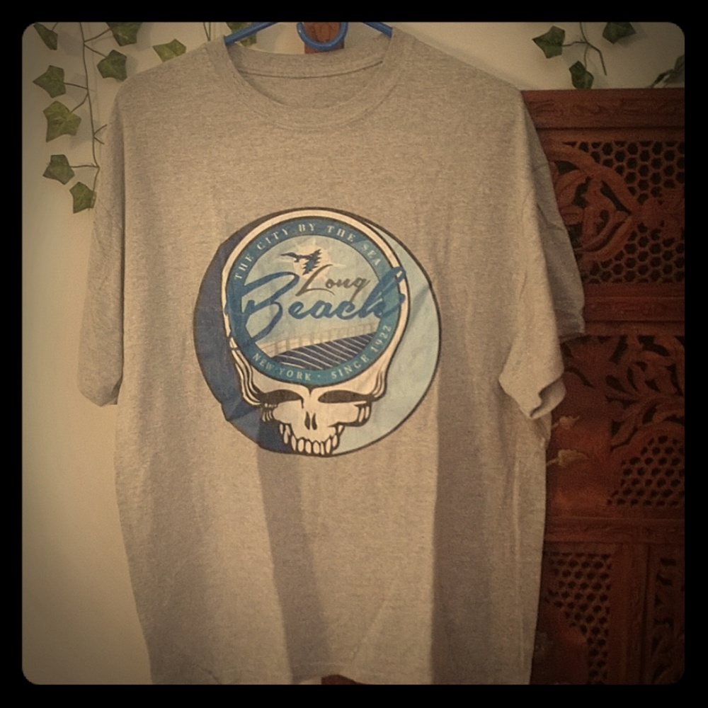 Dead head t shirt city by the sea